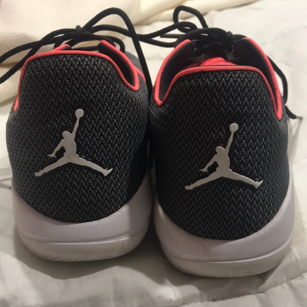 Jordan Eclipse - image 2